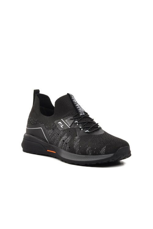 حذاء رياضي نسائي أسود 46701 ميتا جي