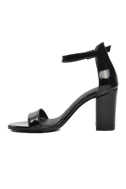Black Patent Leather Womens Evening Shoes PC-52200 Z