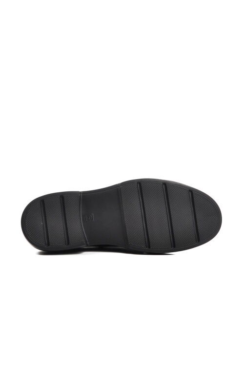 حذاء رجالي كاجوال من الجلد الطبيعي باللون الأسود بريميوم 137 م