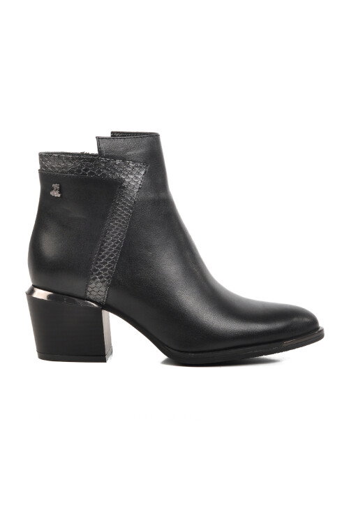 Black Genuine Leather Womens Boots 2128242K Z