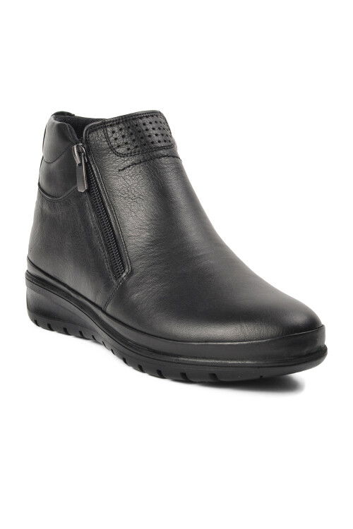 Black Genuine Leather Womens Boots 8200 Z