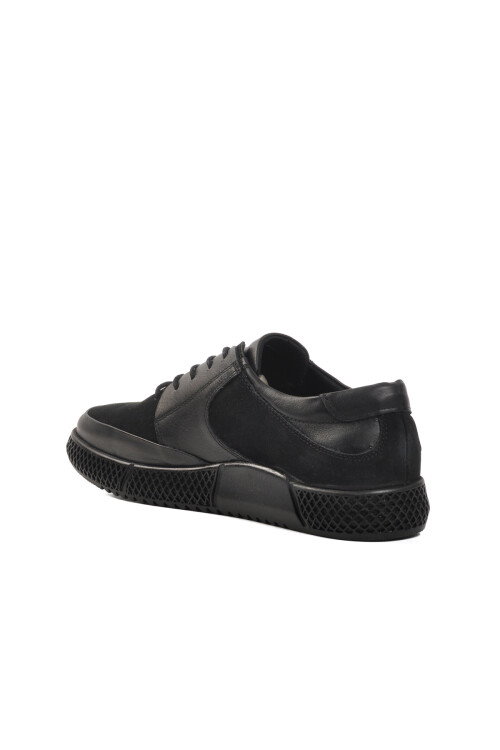 حذاء كاجوال رجالي من جلد النوبوك الأسود 744015 M