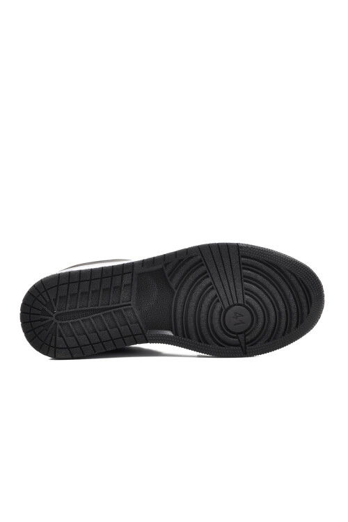 Black and White Mens Sneaker Sloga M