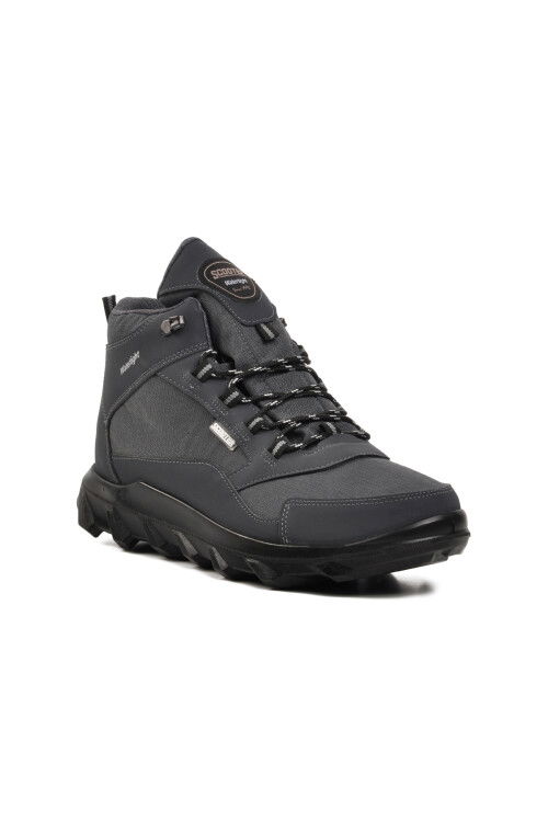 حذاء رجالي خارجي مقاوم للماء من Textile Smoke M7200 M