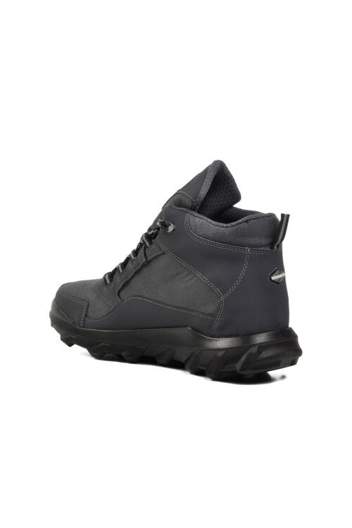 حذاء رجالي خارجي مقاوم للماء من Textile Smoke M7200 M