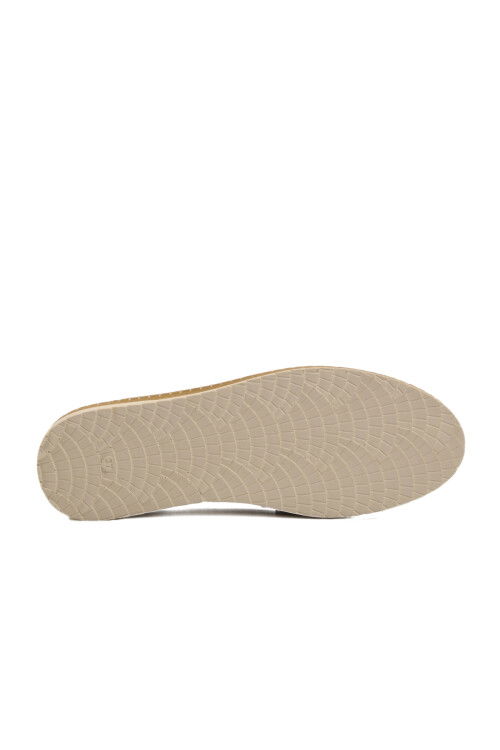 حذاء نسائي كاجوال خفيف الوزن باللون البيج 651562 Z