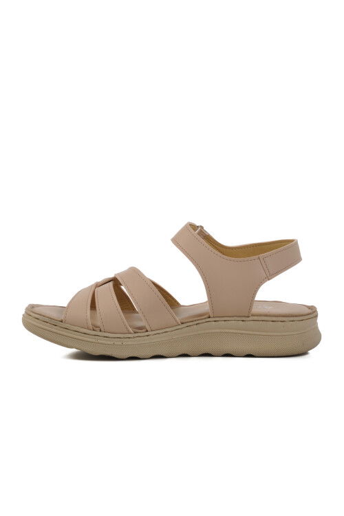 صندل نسائي بيج 673582 Z