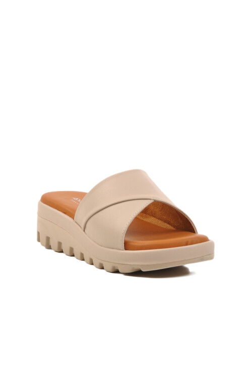 Beige Womens Slippers 581026 Z