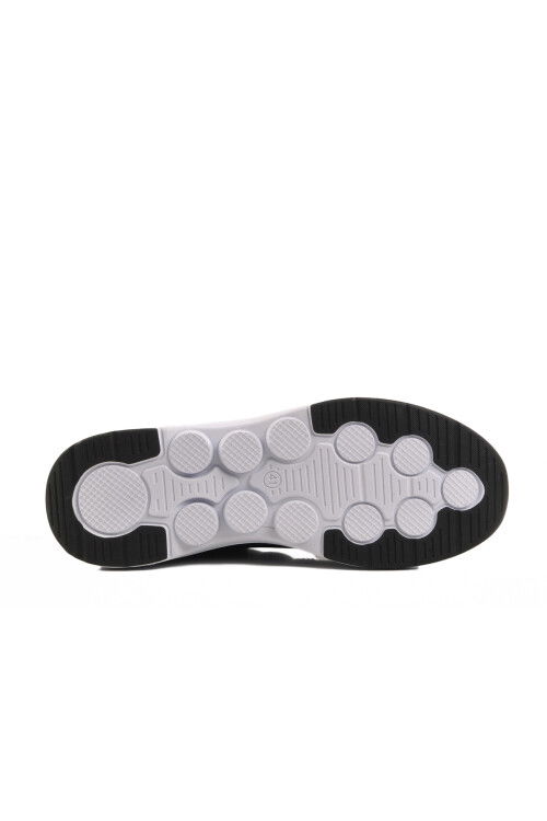 Black and White Textile Mens Sports Shoes 2032 M