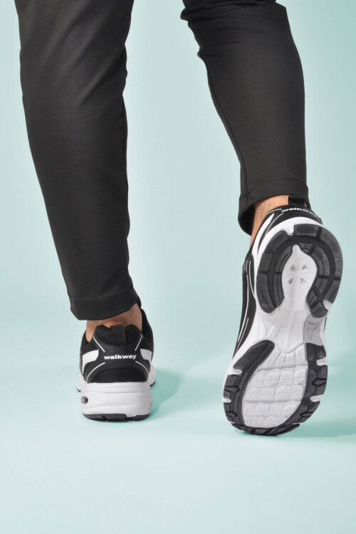 White-Black Unisex Sneakers Run G