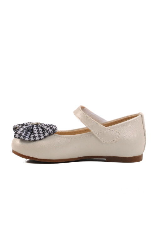 Pearl Ribbon Lightweight Girls Ballerinas 180 B
