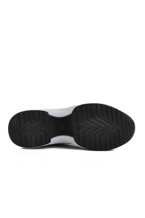 Black and White Mesh Lightweight Air Sole Womens Sneakers 185 G