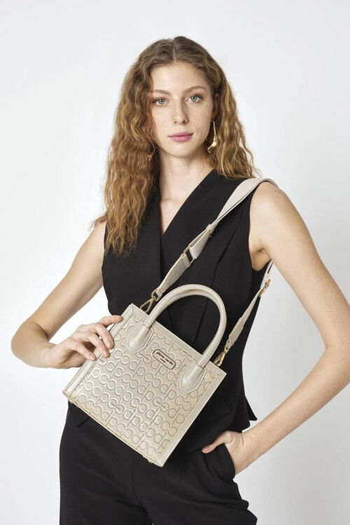 Gold Womens Shoulder Bag 05PC25Y10401-PMN