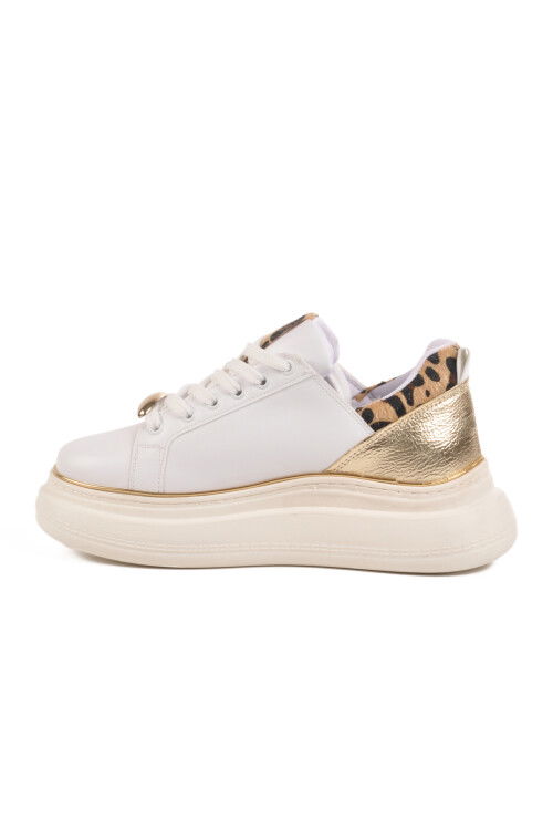 White Thick Sole Womens Sneaker T-300 Z