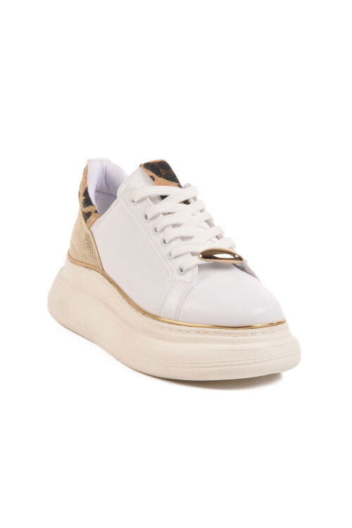White Thick Sole Womens Sneaker T-300 Z