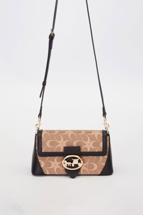 حقيبة كتف نسائية باللون الأسود الجملي 930431