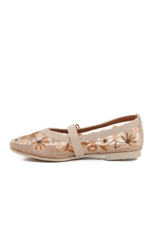 Cream Belted Lightly Patterned Womens Ballerinas B-52 Z