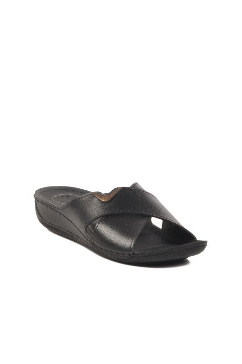 Black Anatomical Slippers 16.043 Z