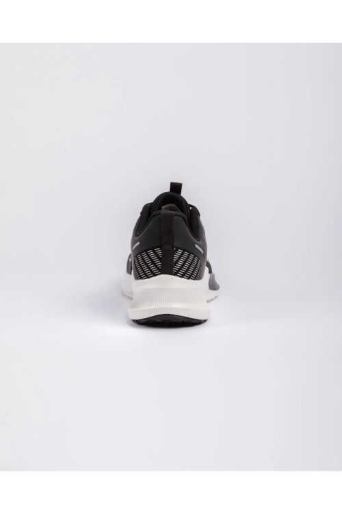 حذاء رياضي رجالي أسود ليمبوبو M