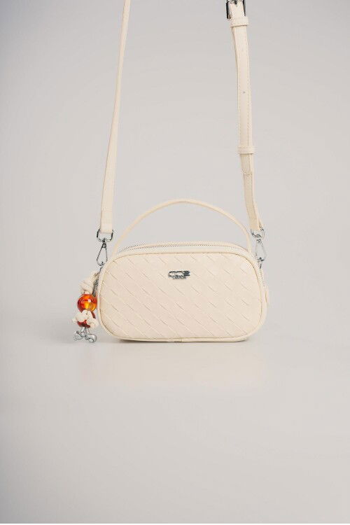 White Womens Hand and Shoulder Bag 17830