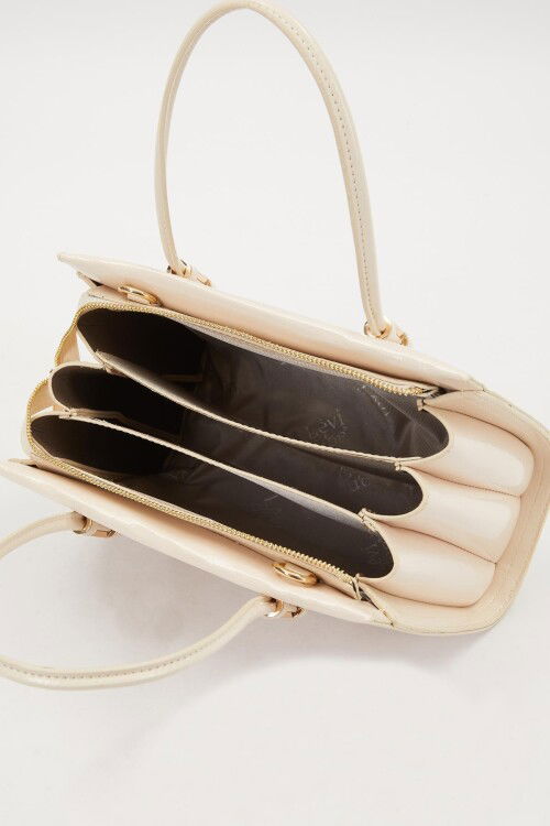 Cream Patent Leather Womens Hand and Shoulder Bag 930156