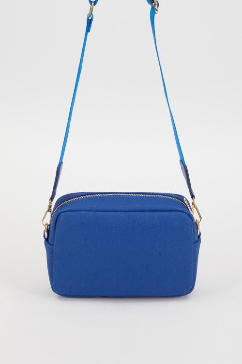 Saks Womens Shoulder Bag 930226