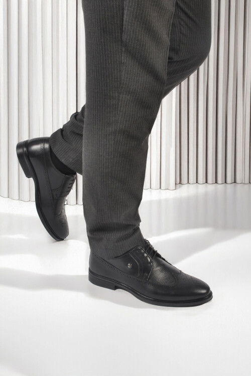 Black Genuine Leather Mens Classic Shoes 1571116 M