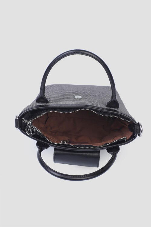 Black Womens Hand and Shoulder Bag IM586
