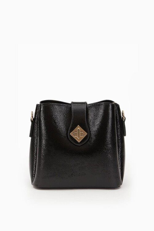 Black Wrinkled Patent Leather Womens Shoulder Bag 930167