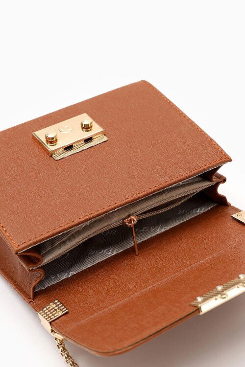 Tan Womens Shoulder Bag 930106