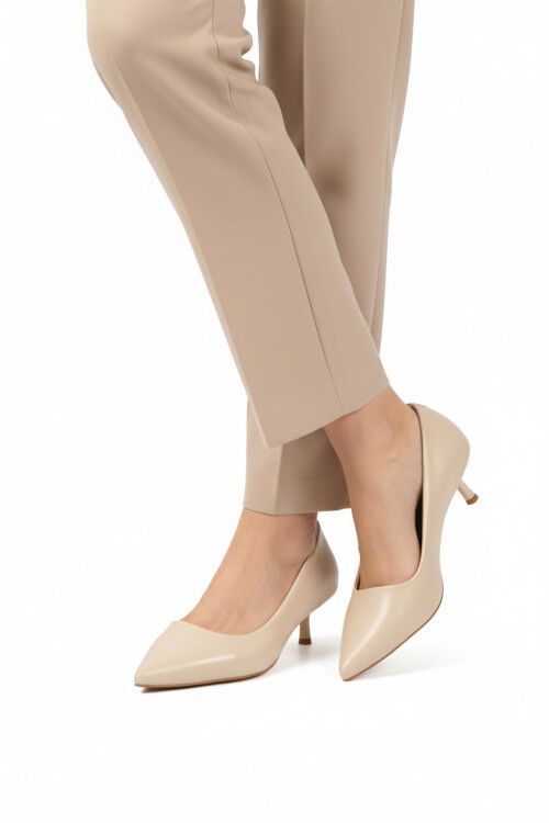 Beige Skin Light Womens Thin Low Heel Shoes 458343 Z