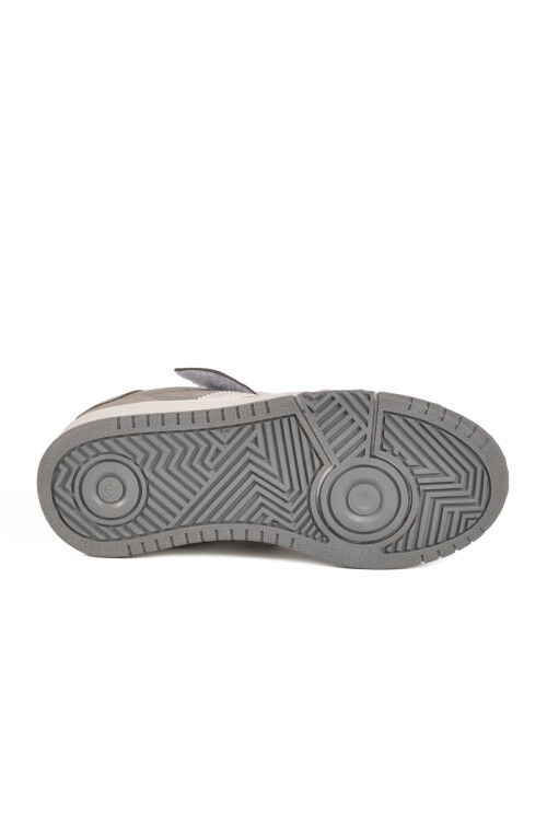 حذاء رياضي خفيف الوزن للأولاد من كوبر إف بشريط فيلكرو رمادي اللون