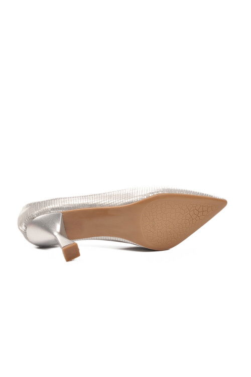 Silver Thin Heeled Womens Evening Shoes 665140 Z