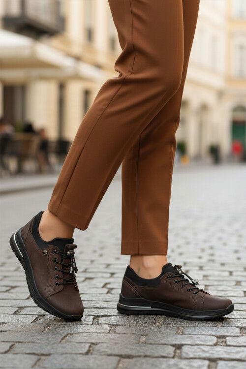 Kahve Nubuk Lastik Bağcıklı Kadın Casual Ayakkabı 5004 Z