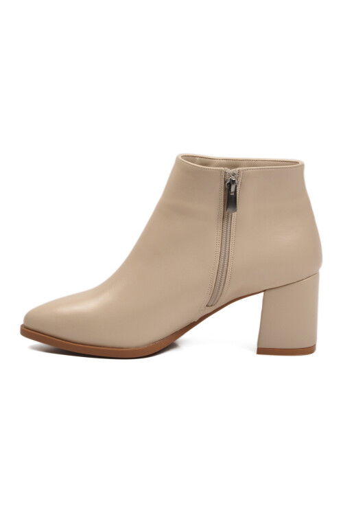 Cream Fur Lined Cold-Resistant Heeled Womens Boots PC-54984 Z