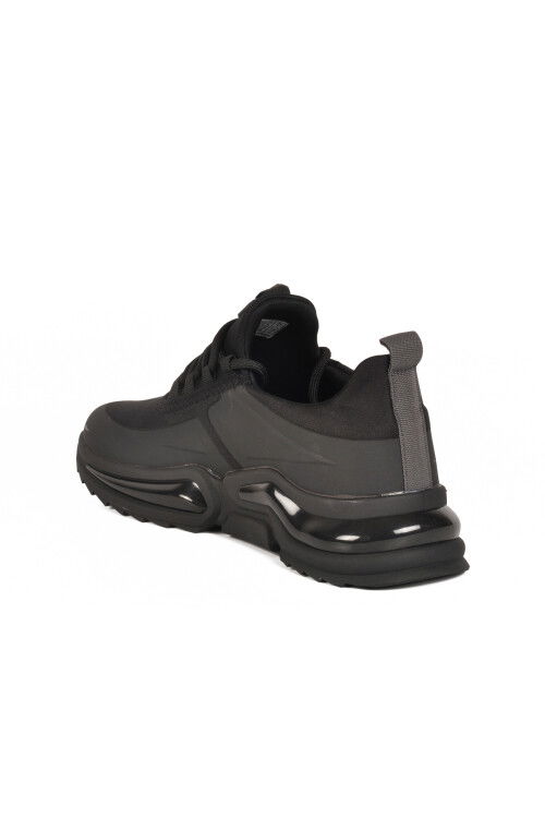 Black Lace-Up Lightweight Flexible Mens Sneakers Than 836 M