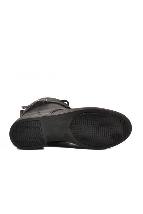 Siyah Cilt Kaymaz İçi Polarlı Fermuarlı Kadın Bot 209151 Z