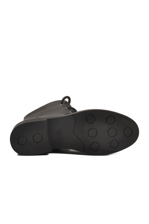 Siyah Bağcıklı Fermuarlı Kaymaz Kadın Bot 284098 Z