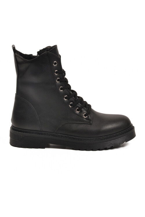 Siyah Cilt Kürklü Bağcıklı Fermuarlı Kaymaz Kadın Bot 525383 Z