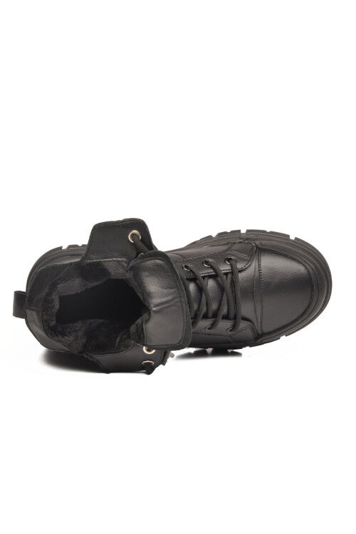 حذاء نسائي أسود من الصوف القطبي بنعل مانع للانزلاق 24K310-14 Z