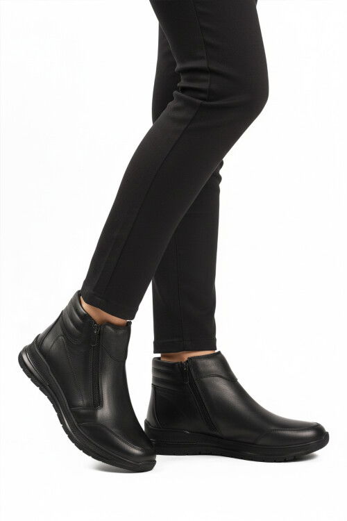 Black Genuine Leather Zippered Non-Slip Sole Womens Boots 2004 Z