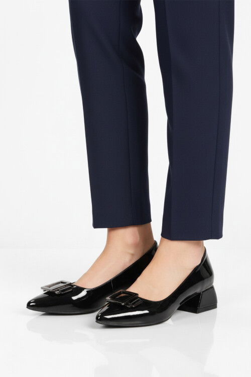 Black Patent Leather Womens Light Short Heeled Shoes 451133 Z