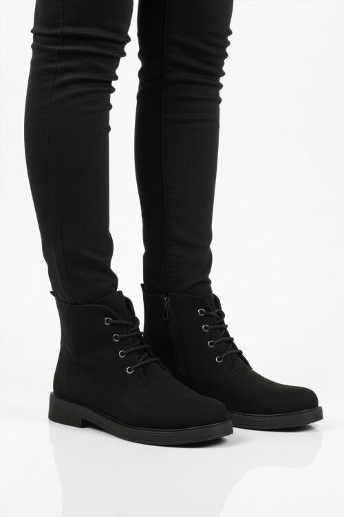Siyah Süet Bağcıklı Fermuarlı Kaymaz Kadın Bot 284098 Z