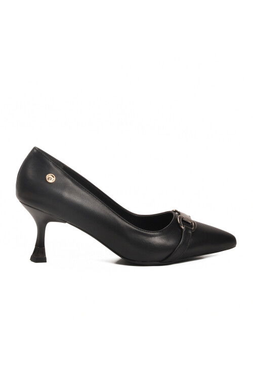 Black Womens Low Thin Heeled Shoes PC-55015 Z