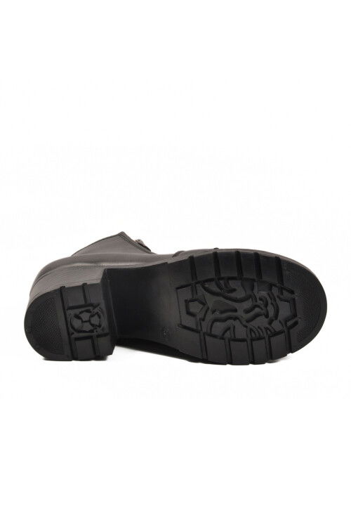 Black Lace-Up Zippered Heeled Womens Boots 196 Z