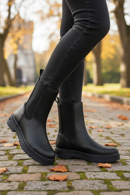 Black Flexible Long Ankle with Polar Fleece Inside Non-Slip Sole Womens Boots 23012 Z