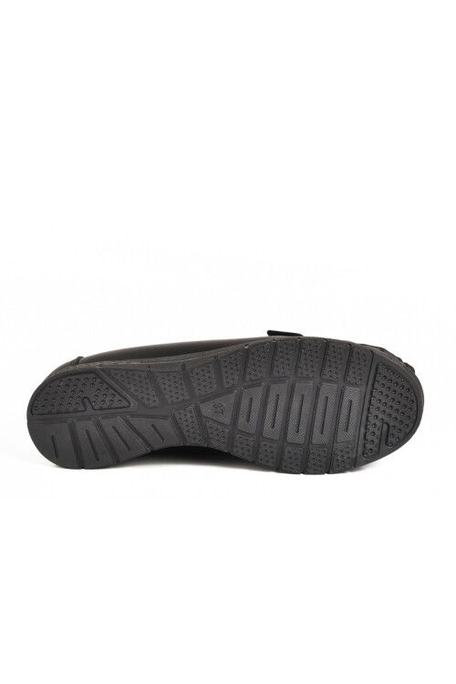 حذاء نسائي كاجوال خفيف الوزن ومرن باللون الأسود 158 Z