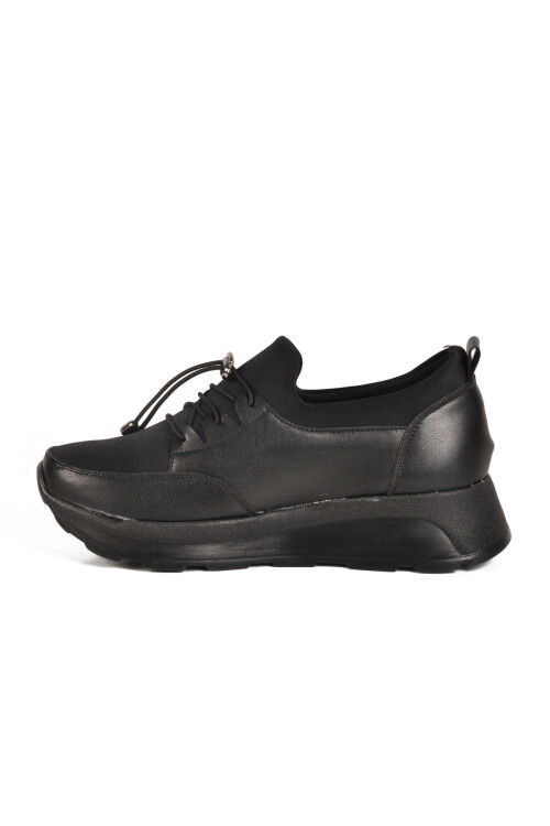 Black Lock Lace-Up Womens Casual Shoes 1706 Z