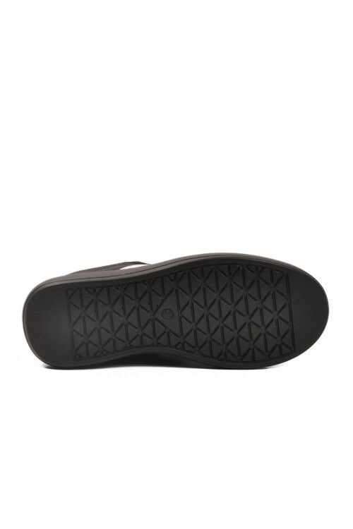 Black High Sole Lace-Up Unisex Sneaker DVS-01 Z