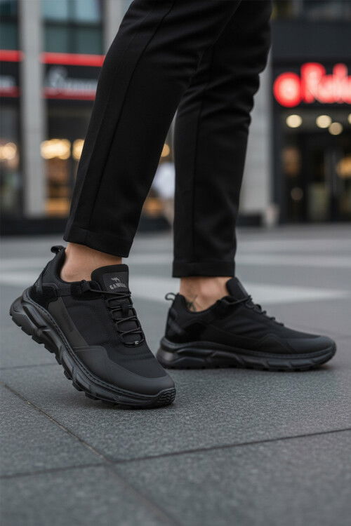 Siyah Bağcıklı Erkek Yürüyüş ve Spor Ayakkabı Rainy M